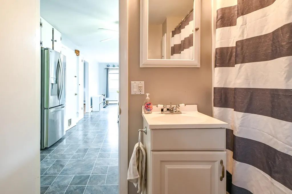 1104 Pequawket Trail Standish ME 04085