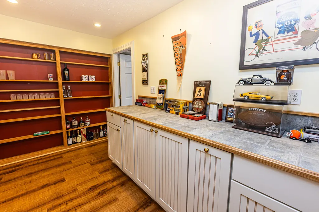71 Fogg Road Buxton ME 04093