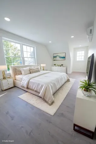 29 Pleasant Street Newcastle ME 04553