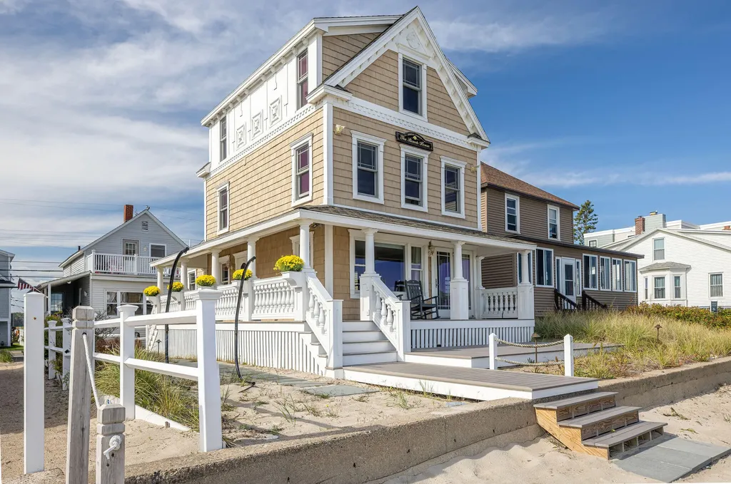 225 Atlantic Avenue Wells ME 04090