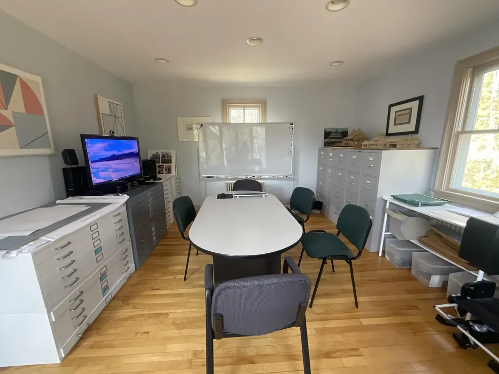 2122 Atlantic Highway Lincolnville ME 04849
