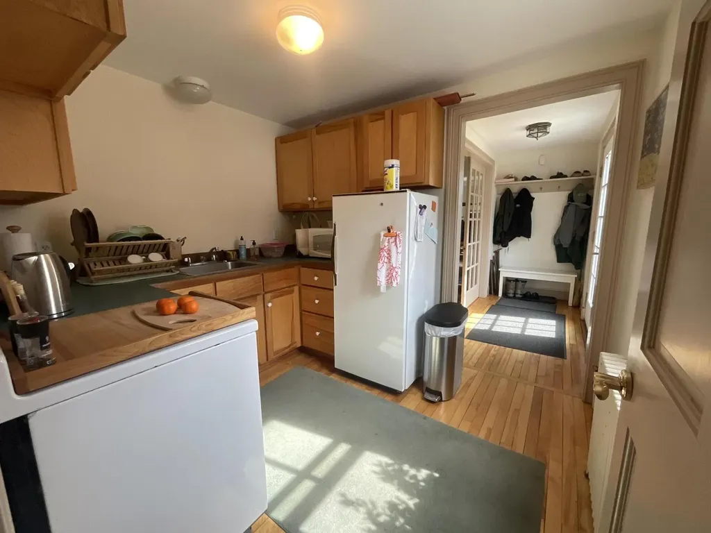2122 Atlantic Highway Lincolnville ME 04849