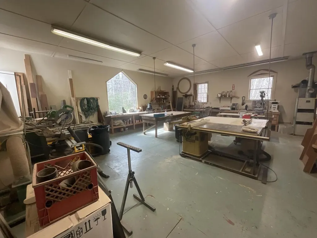 2122 Atlantic Highway Lincolnville ME 04849