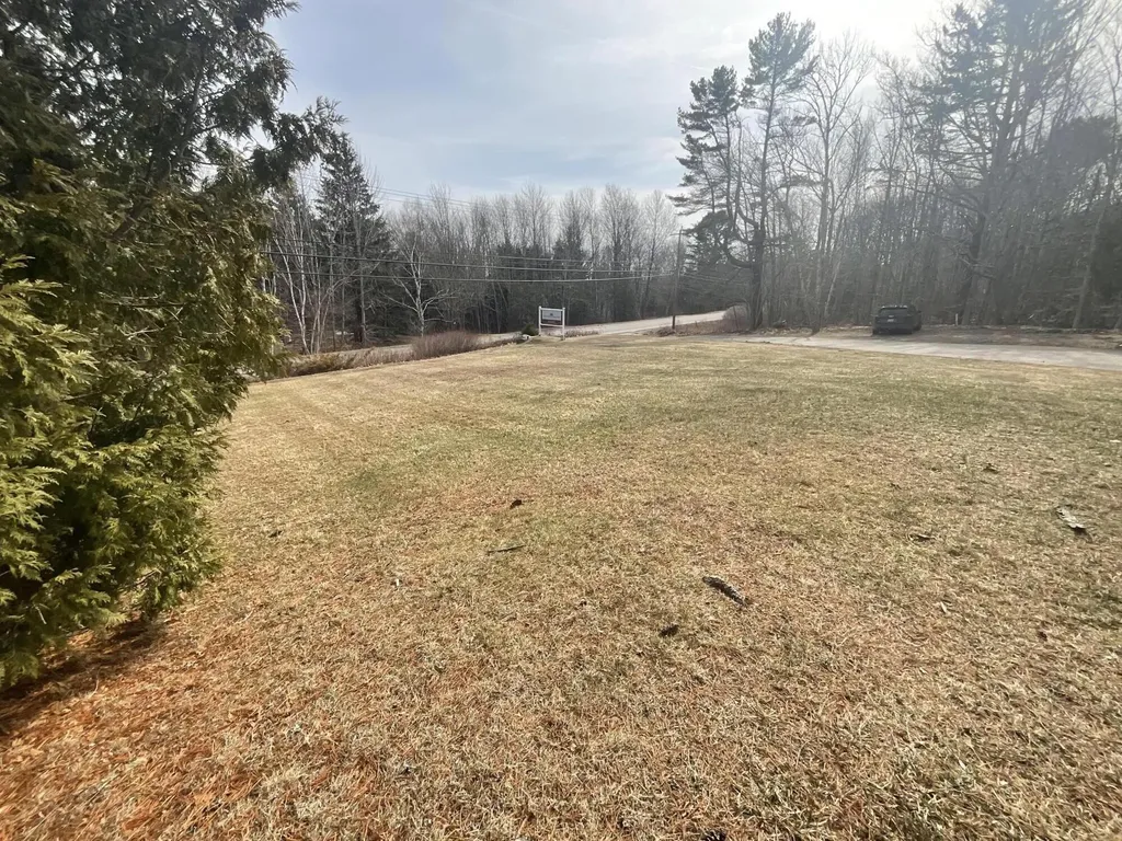 2122 Atlantic Highway Lincolnville ME 04849