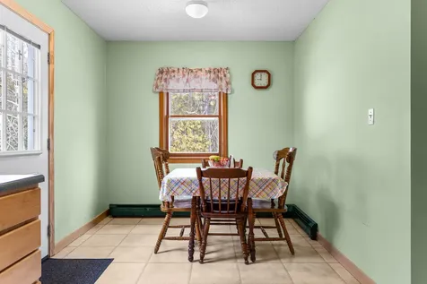 1782 Pushaw Road Glenburn ME 04401