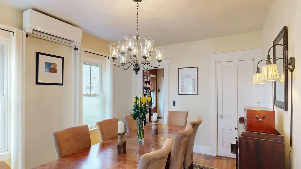 15 Wadsworth Street Thomaston ME 04861