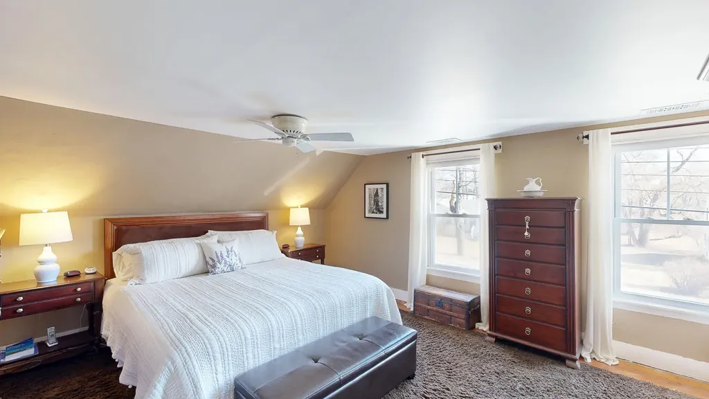 15 Wadsworth Street Thomaston ME 04861