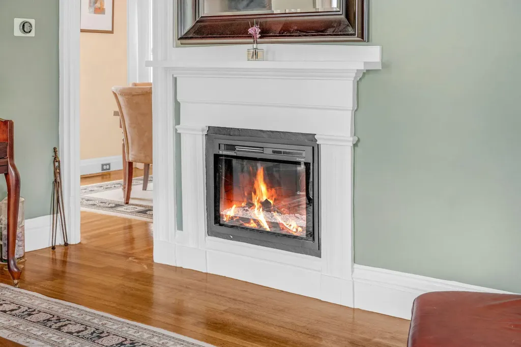 15 Wadsworth Street Thomaston ME 04861