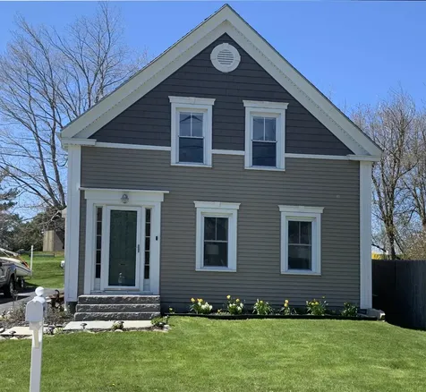 15 Wadsworth Street Thomaston ME 04861