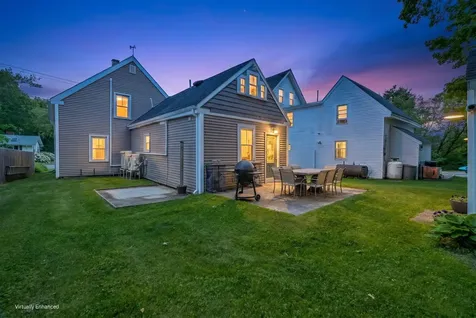 15 Wadsworth Street Thomaston ME 04861