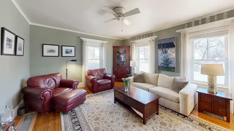 15 Wadsworth Street Thomaston ME 04861