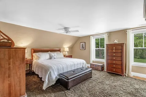 15 Wadsworth Street Thomaston ME 04861