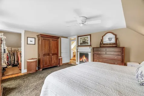 15 Wadsworth Street Thomaston ME 04861