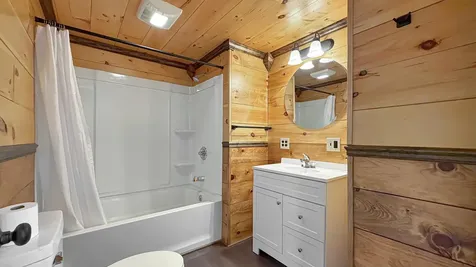 16 Bennett Drive Caribou ME 04736