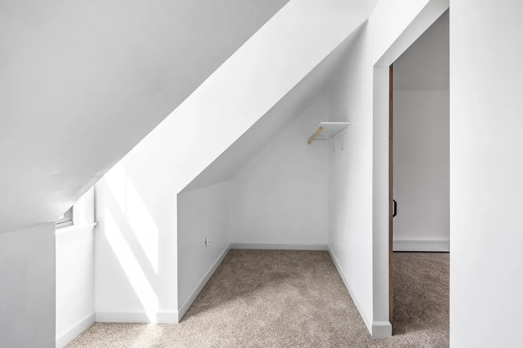 32 Main Trail Hampden ME 04444