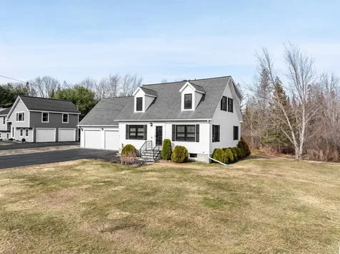 32 Main Trail Hampden ME 04444