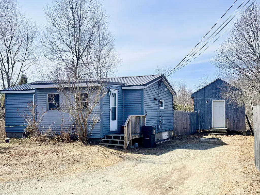 148 North Street Ellsworth ME 04605