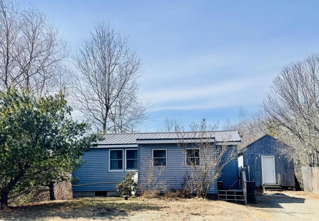 148 North Street Ellsworth ME 04605