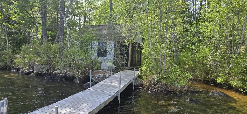 147 N High Street Bridgton ME 04009