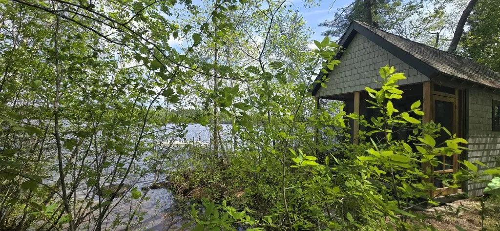 147 N High Street Bridgton ME 04009