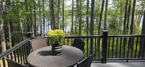 147 N High Street Bridgton ME 04009