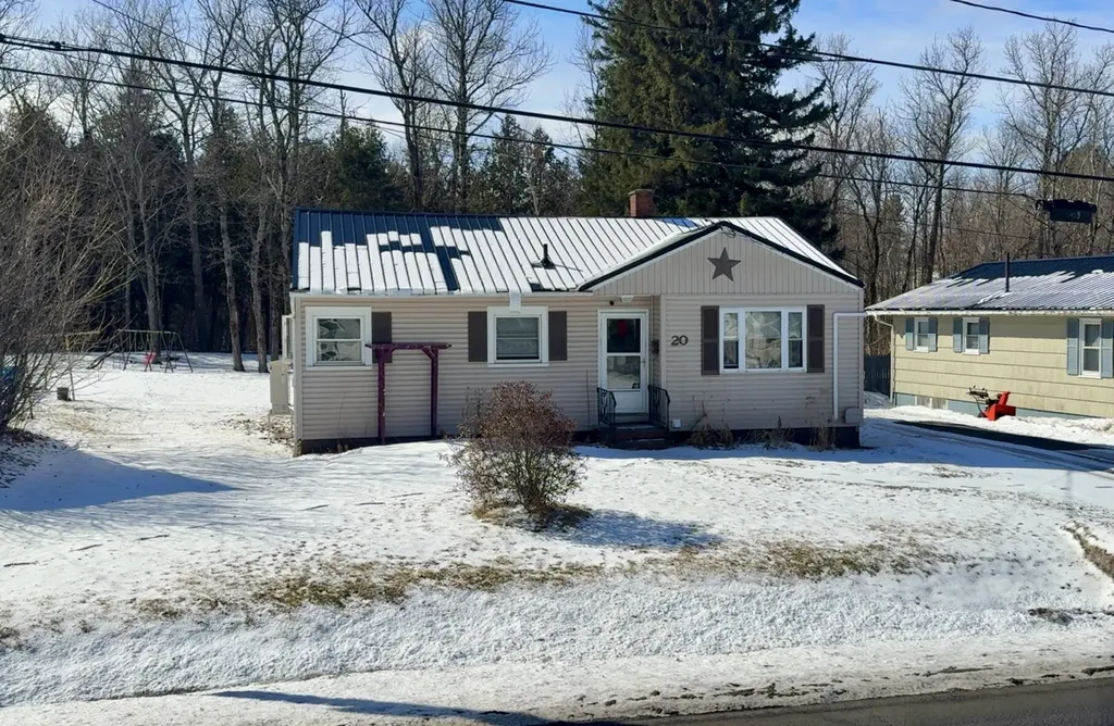 20 Maple Street Presque Isle ME 04769