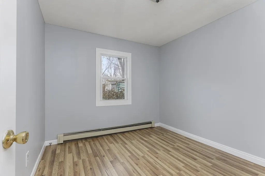 156 Central Street Westbrook ME 04092