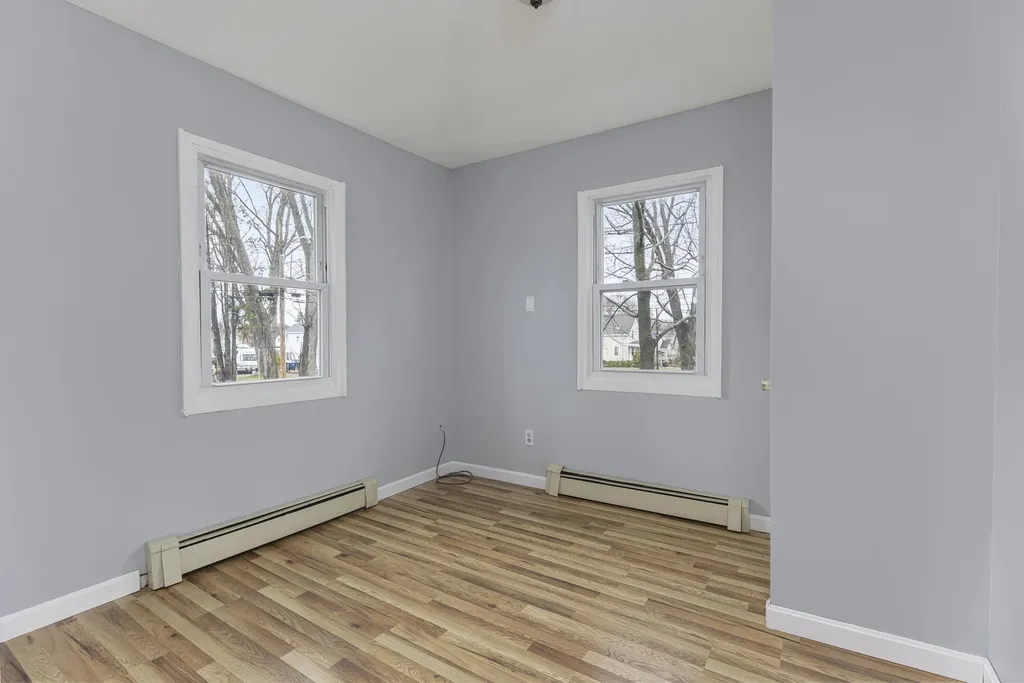156 Central Street Westbrook ME 04092