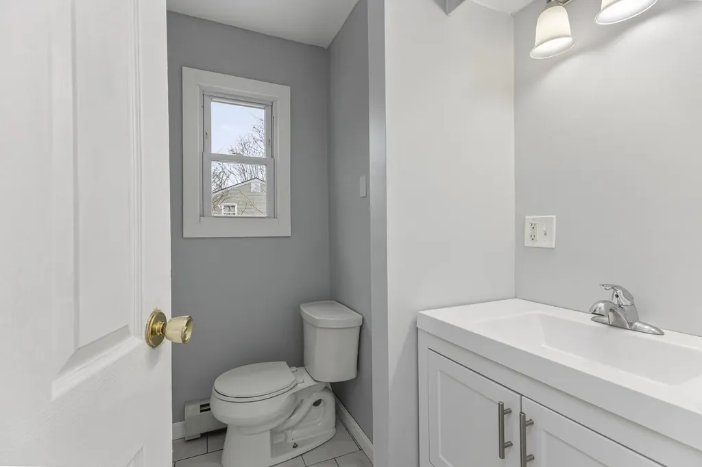 156 Central Street Westbrook ME 04092