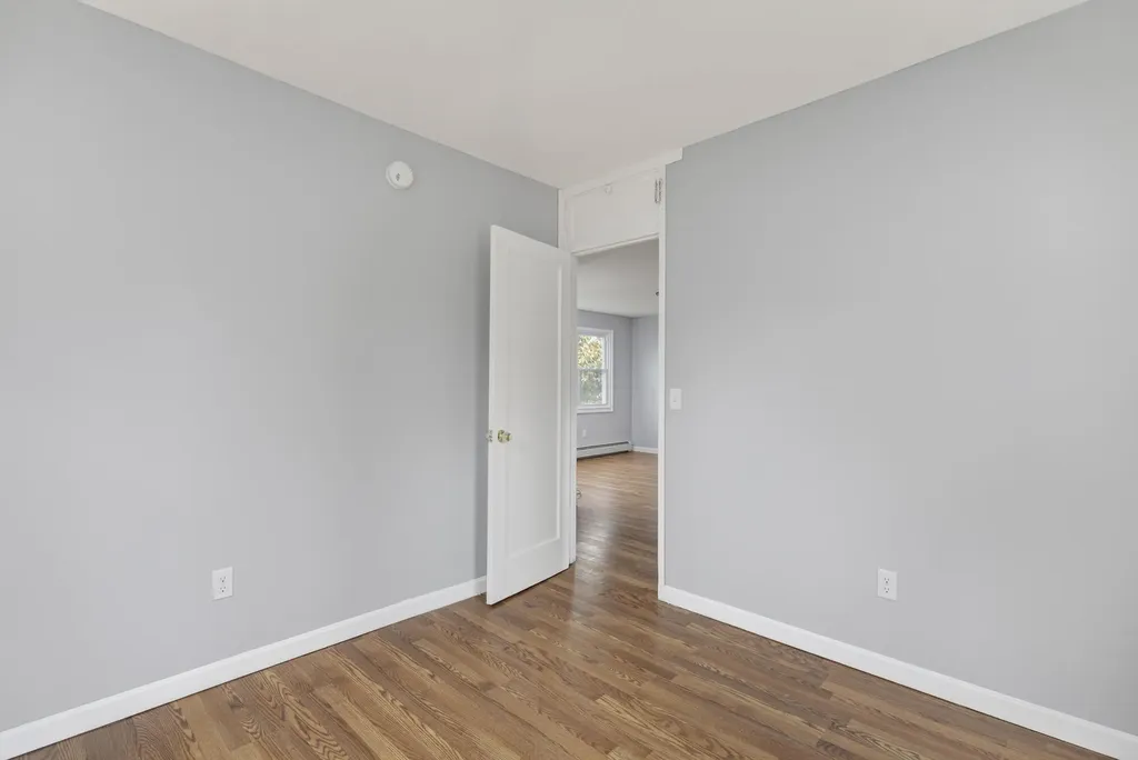 156 Central Street Westbrook ME 04092