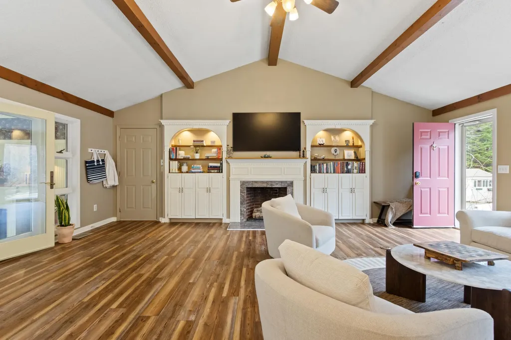 40 Mahlon Avenue Gorham ME 04038