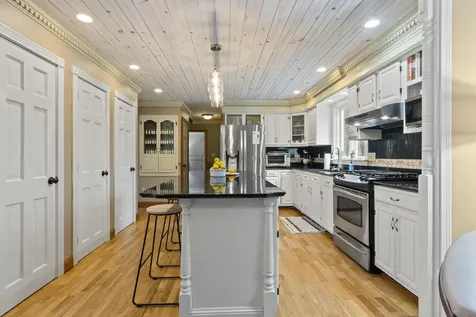 40 Mahlon Avenue Gorham ME 04038