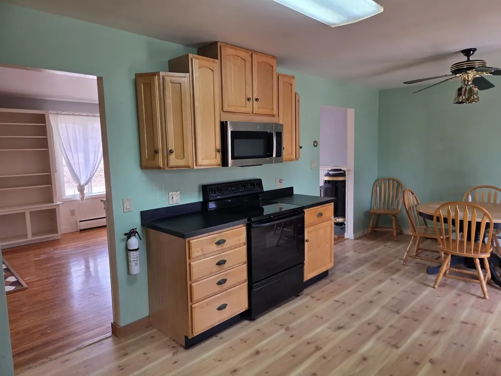 277 Pearl Street Bangor ME 04401