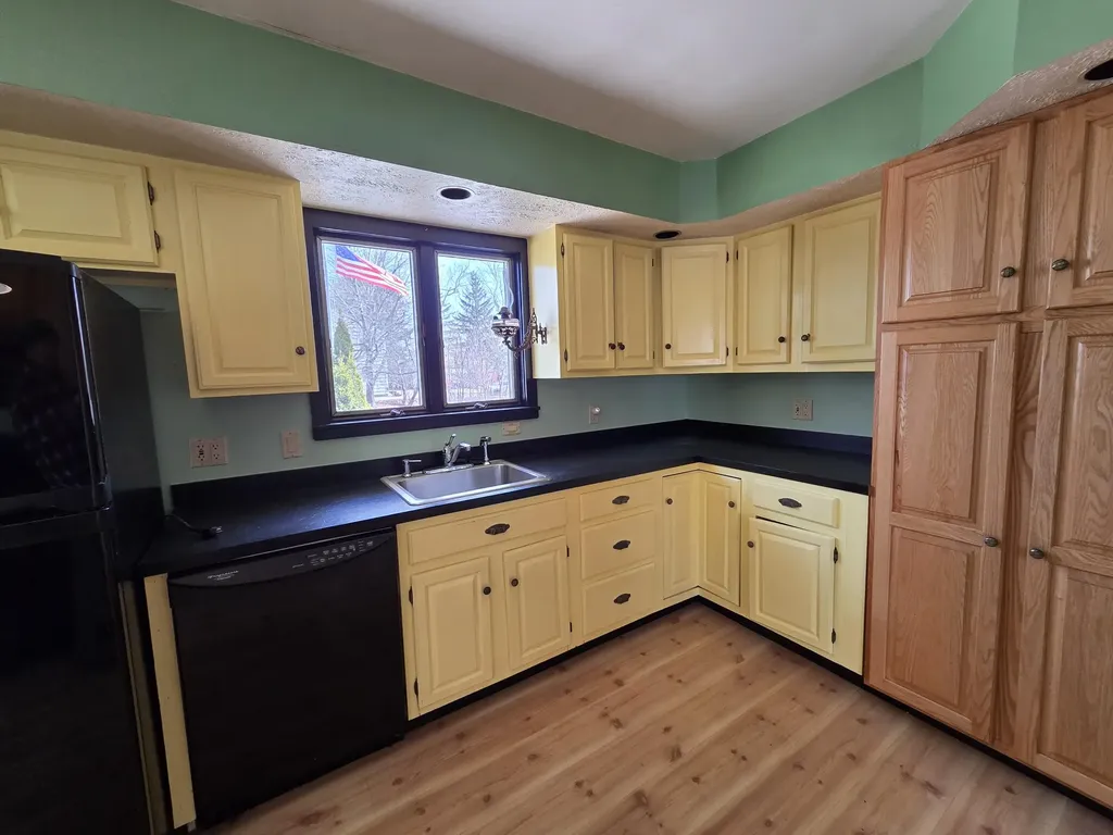 277 Pearl Street Bangor ME 04401