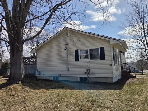 277 Pearl Street Bangor ME 04401