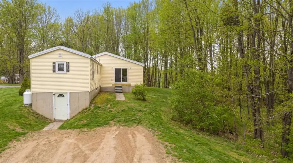 51 N Reynolds Road Winslow ME 04901