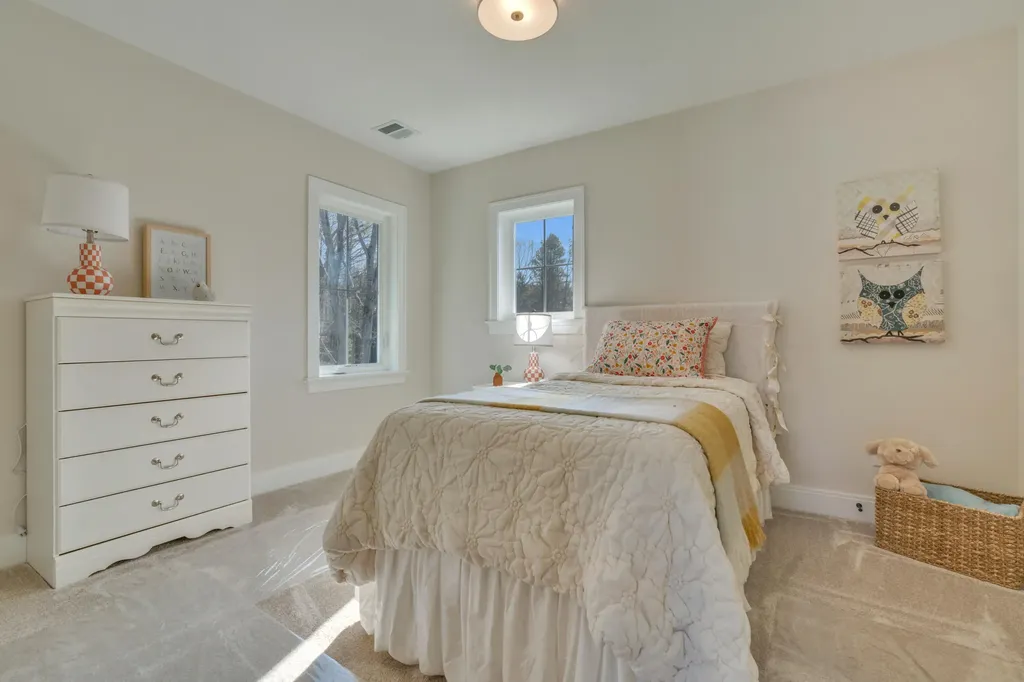 40 Cascade Circle Kennebunk ME 04043