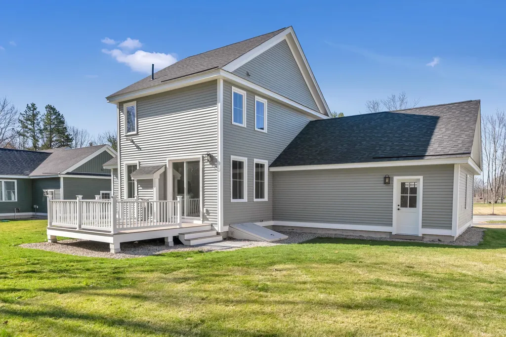 40 Cascade Circle Kennebunk ME 04043
