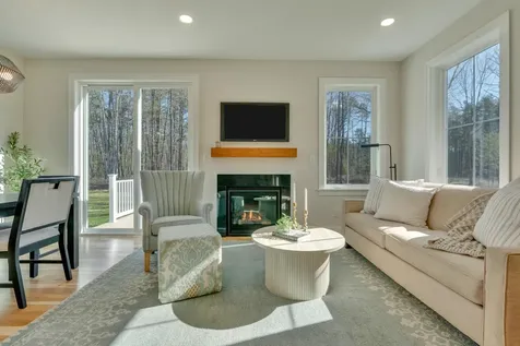 40 Cascade Circle Kennebunk ME 04043