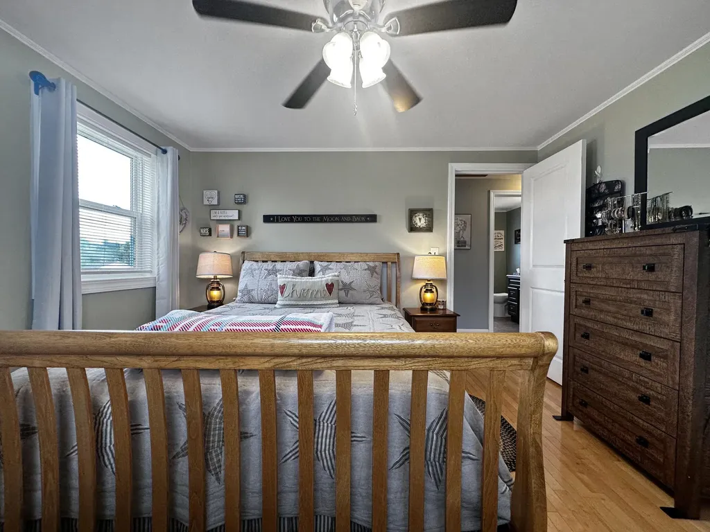 68 Fords Lane Mapleton ME 04757