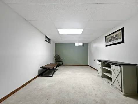 68 Fords Lane Mapleton ME 04757