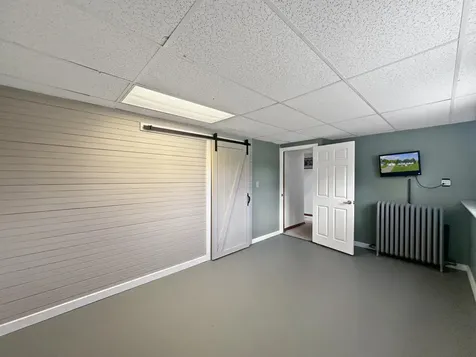 68 Fords Lane Mapleton ME 04757