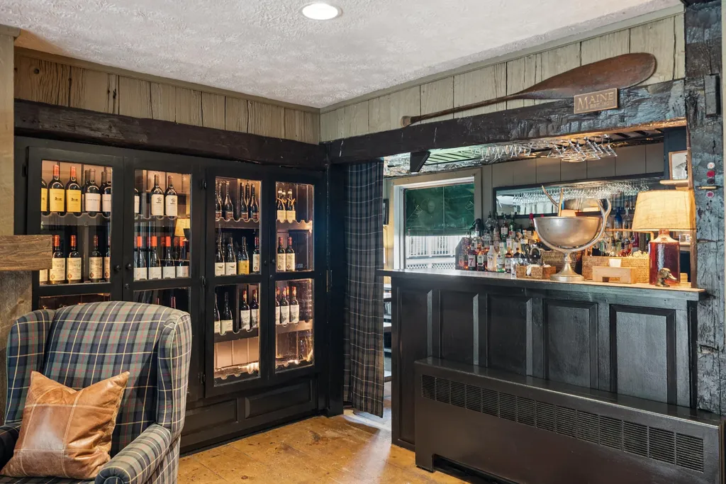 157 Main Street Belgrade ME 04917