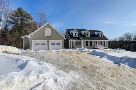 5 Overlook Drive Norway ME 04268