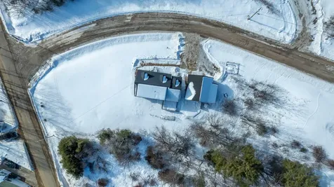 5 Overlook Drive Norway ME 04268