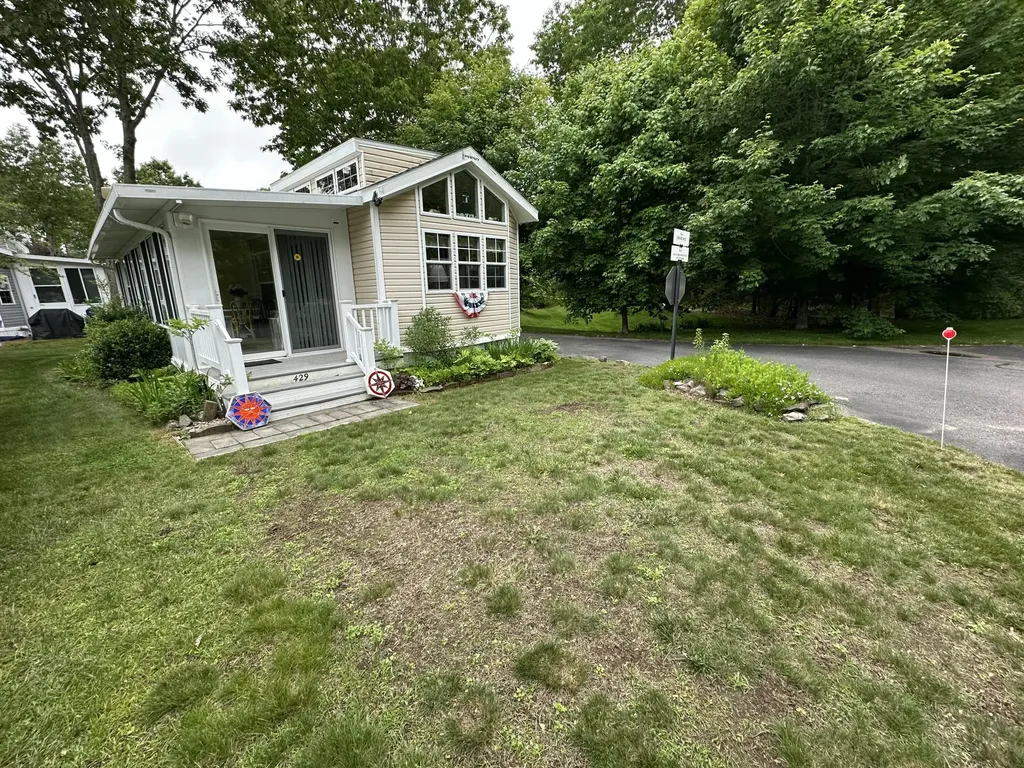 23 College Drive Wells ME 04090