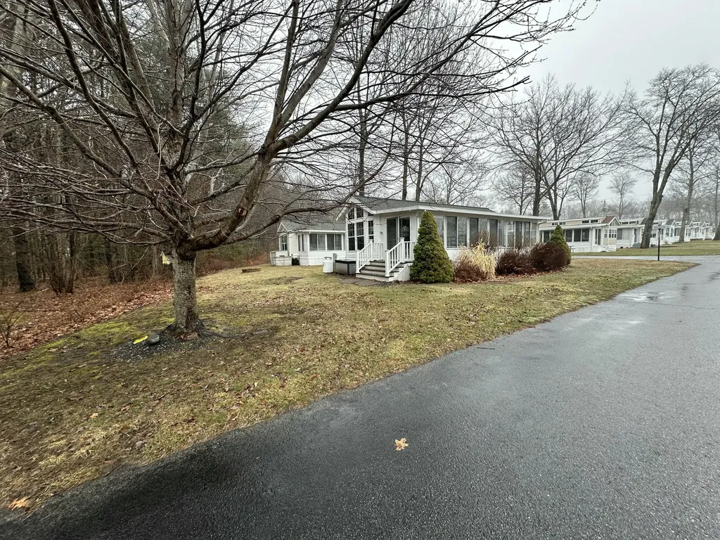 23 College Drive Wells ME 04090