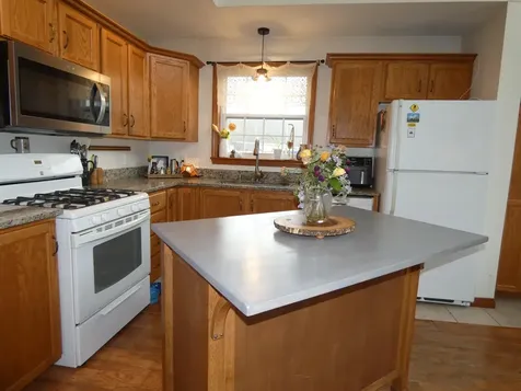 511 River Road Chelsea ME 04330