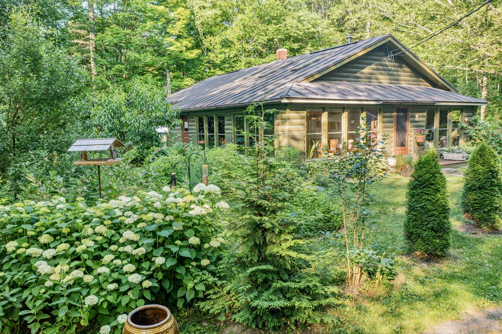 183 Pitcher Road Belfast ME 04915