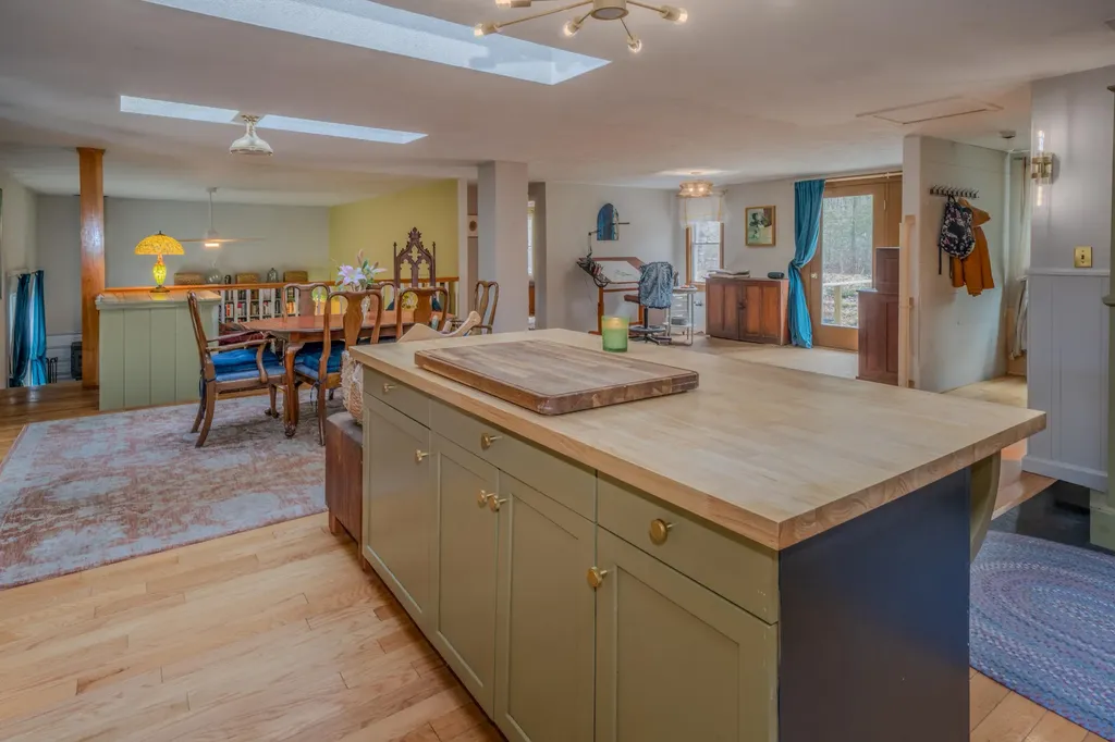 183 Pitcher Road Belfast ME 04915